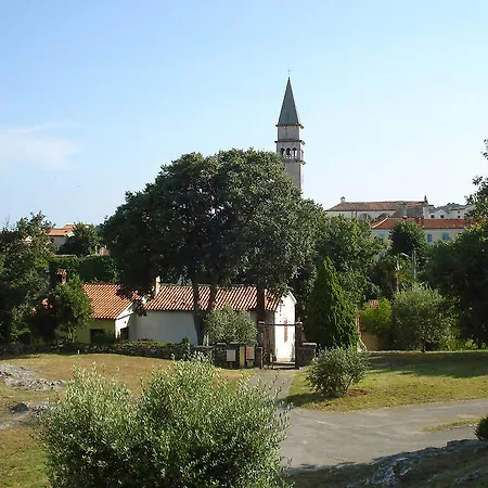 Holiday Nadija Pićan